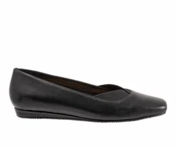 Women's Softwalk Vianna Flats